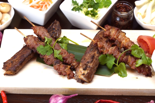 豚肉スペアリブ レモングラス焼き